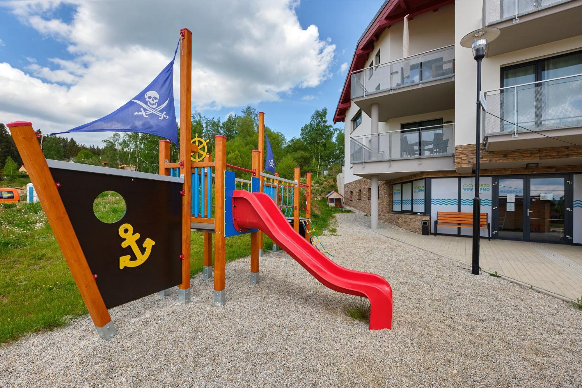 Private Cozy And Quiet Apartment Lipno nad Vltavou Exterior photo